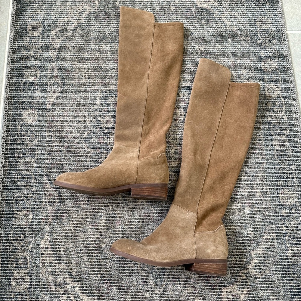 Sole society knee high boots suede. Worn maybe twice